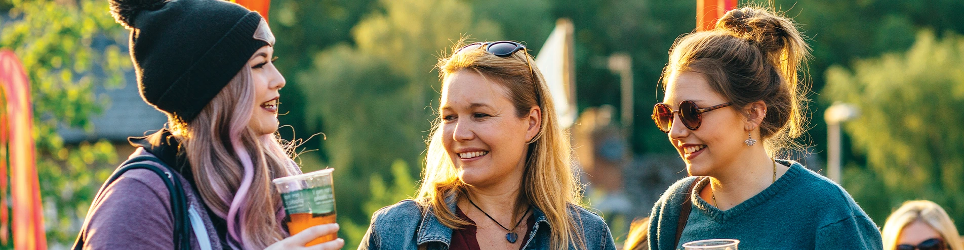 26 04 14.day tx background 2