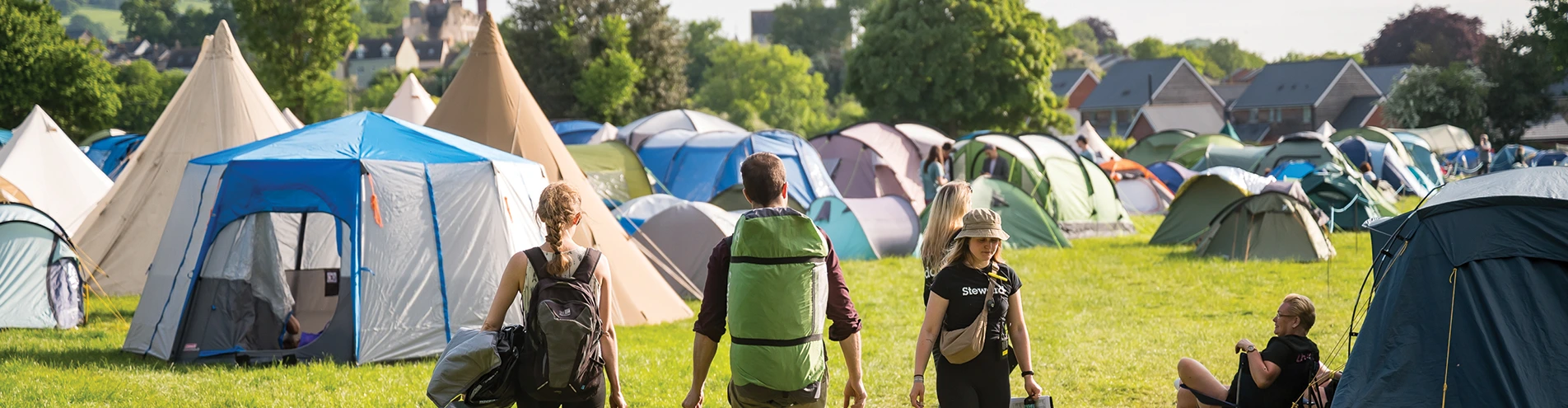 26 10 01.camping background.lxp