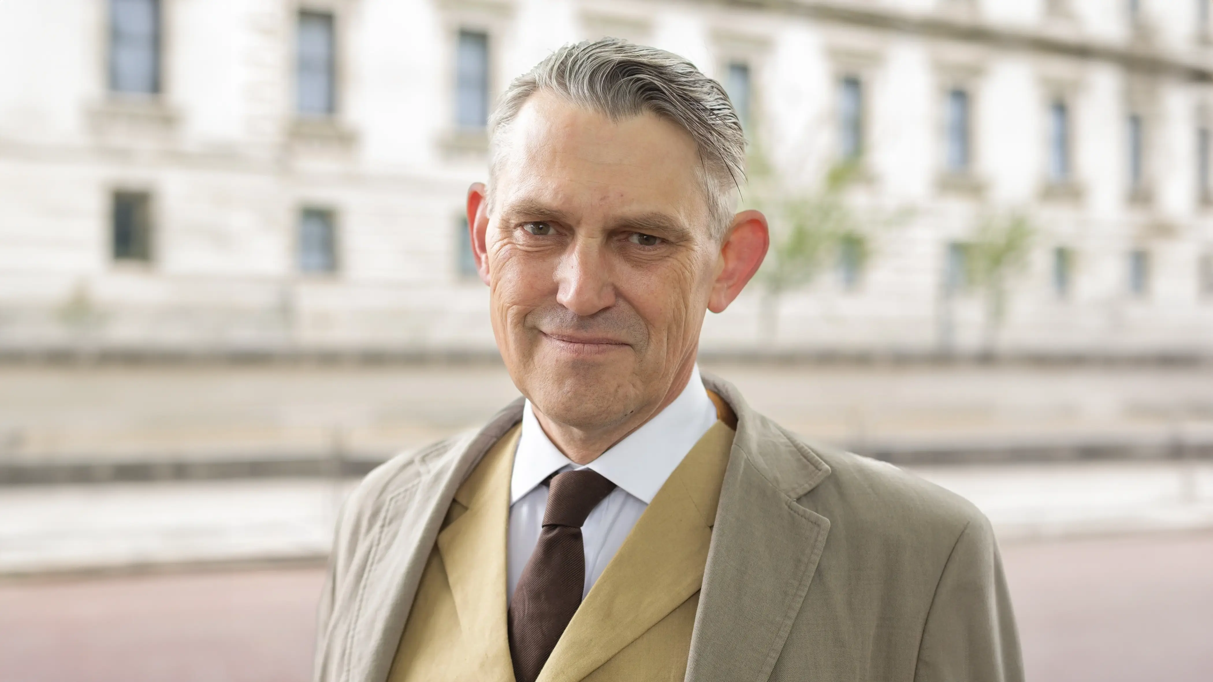 Gawain Towler » HowTheLightGetsIn London