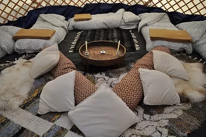 HowTheLightGetsIn-Extra-Large-Yurt-Popup
