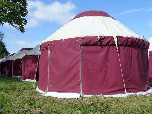 Secondary-large-yurt