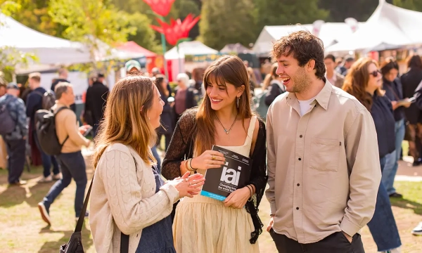 25 12 15.HTLGI story 2.lxp