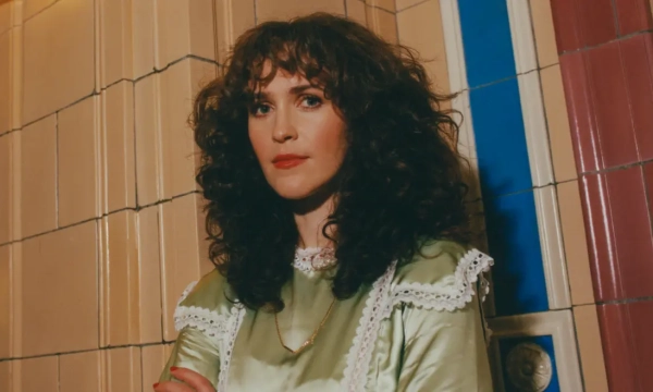 HowTheLightGetsIn London 2025 Musicians Rae Morris 2