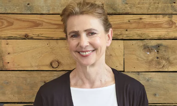 Lionel-Shriver-HowTheLightGetsIn-Hay-Philosophy-Festival