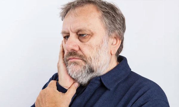 Slavoj Zizek HowTheLightGetsIn Hay 2025